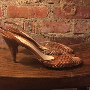Cole Haan heels NWOT